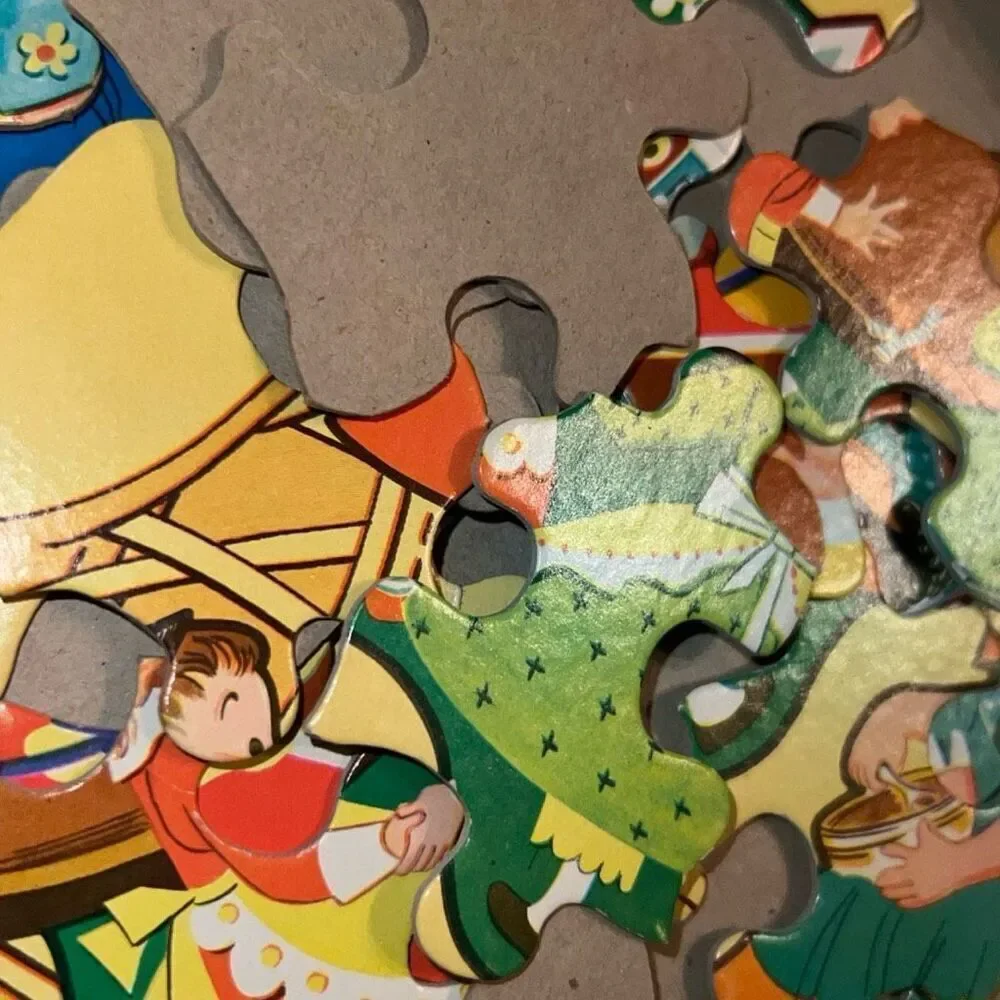 Vintage OLD Woman in a Shoe Shaped Nursery Rhyme Picture Puzzles 30 Pc